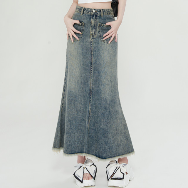Furrowed fringed fishtail half-body denim skirt for women 2025 spring and summer new drooping old hip A-line midi skirt
