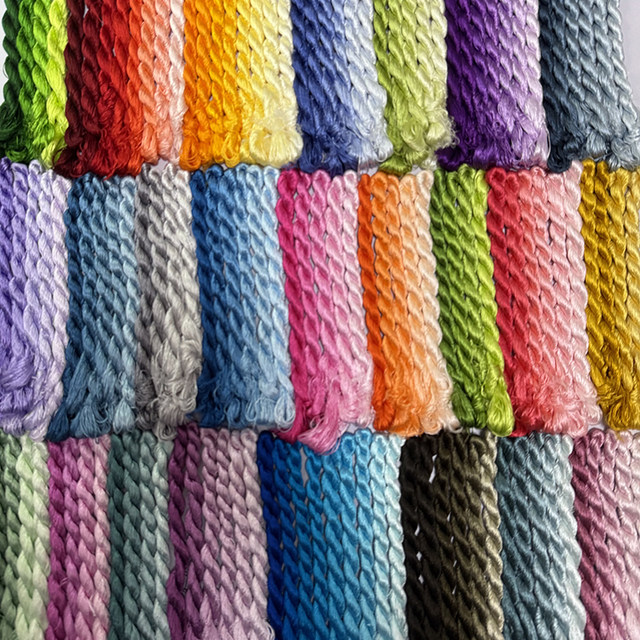 Silky and easy to comb!! Small 100-meter full-color untwisted, split-free silk thread, intangible velvet floral thread, floral twine