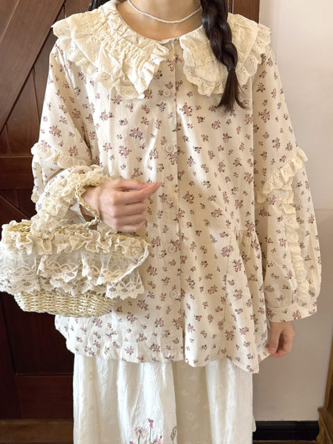 Gentle purple pink floral cotton linen shirt sweet lace lace doll collar lantern sleeve doll shirt age-reducing top