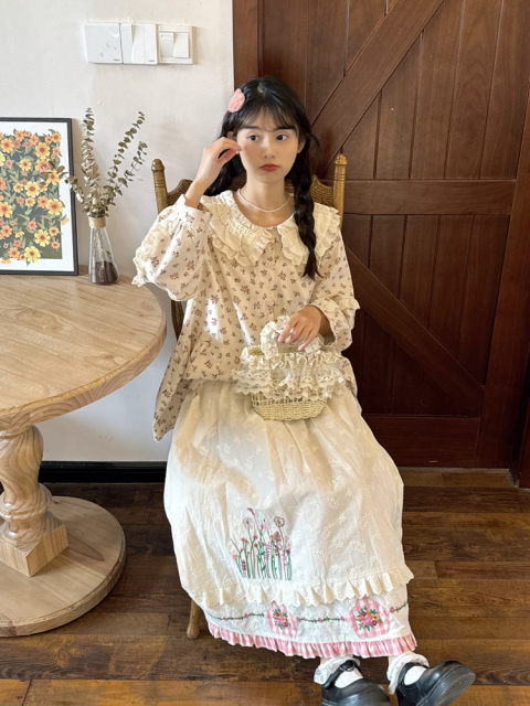 Gentle purple pink floral cotton linen shirt sweet lace lace doll collar lantern sleeve doll shirt age-reducing top