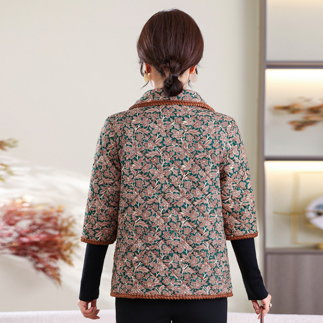 
Middle-aged and elderly women's clothing autumn and winter plus velvet three-quarter sleeves cotton vest mother's loose vest thickened warm sleeves cotton coat