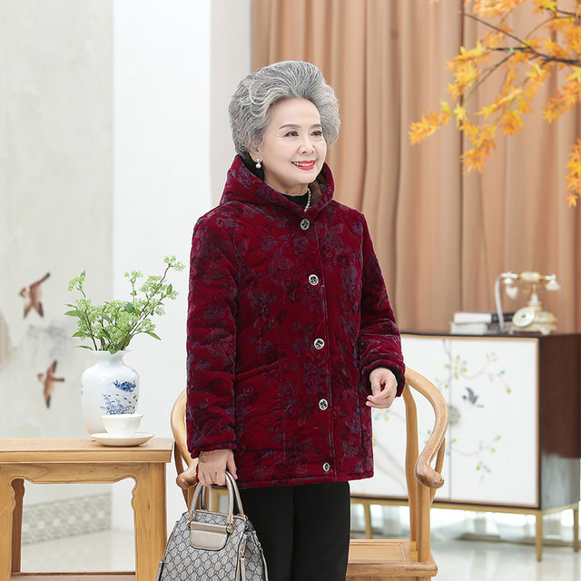 Winter clothing for middle-aged and elderly women, mothers, extra-large size cotton-padded coats, grandma's winter cotton-padded jackets, plus velvet and thickened cotton-padded clothes