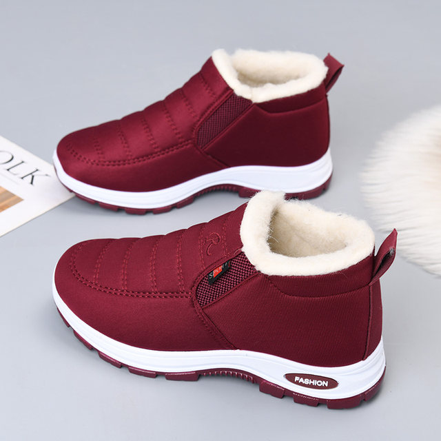 Women's cotton shoes, flat mother's shoes, middle-aged and elderly women's winter velvet thickened warm old Beijing cloth shoes, non-slip soft-soled women's shoes
