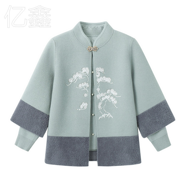 Fashionable mother autumn knitted two-piece tops new Chinese style middle-aged and elderly women autumn and winter national style sweater fashionable jacket
