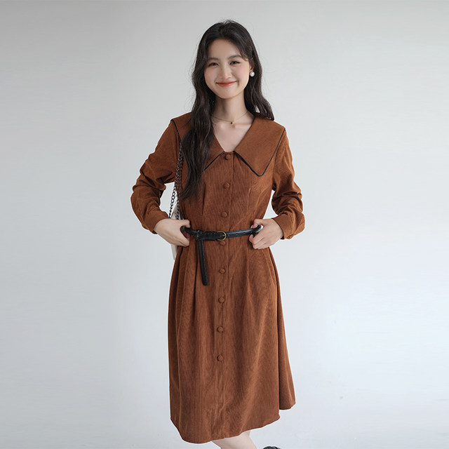 Plus size women's French retro corduroy dress for fat mm autumn waist slimming long skirt