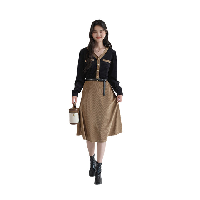 Lan Ruoshui plus size women's fat MM2025 autumn new style small fragrant V-neck fake two-piece corduroy a-line dress