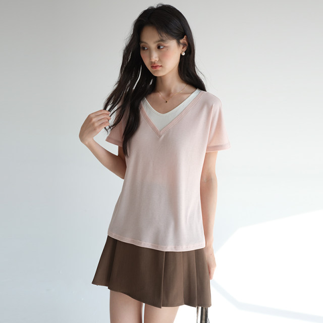 Lan Ruoshui's large-size women's clothing splicing fake two-piece V-neck T-shirt 2025 summer new fat MM huge slim and sweet top
