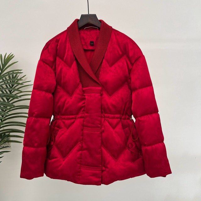 New winter mother's wear thickened warm down jacket solid color V-neck loose 90 velvet top for middle-aged and elderly women