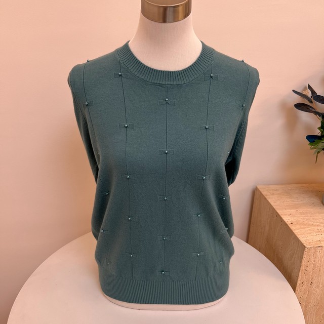 New autumn and winter mother suit solid color knitted sweater loose round neck pullover long sleeve middle-aged and elderly base shirt top for women