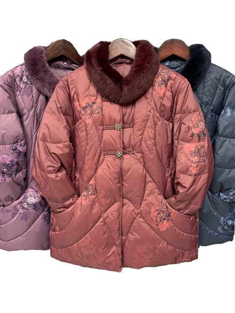 Shopping mall winter grandma down jacket to keep warm middle-aged and elderly mothers white duck down jacket fur collar top for women