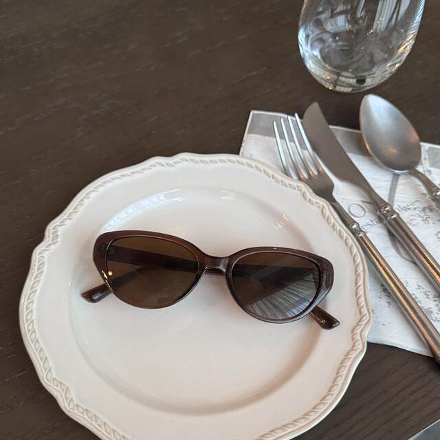 hucares Chacha kitten homemade uv400 anti-blue light sunglasses flat glasses myopia without makeup showing small face