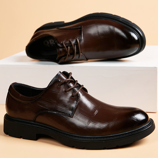Men's Daily Wear Genuine Leather Breathable Patchwork Round Toe Casual Shoes