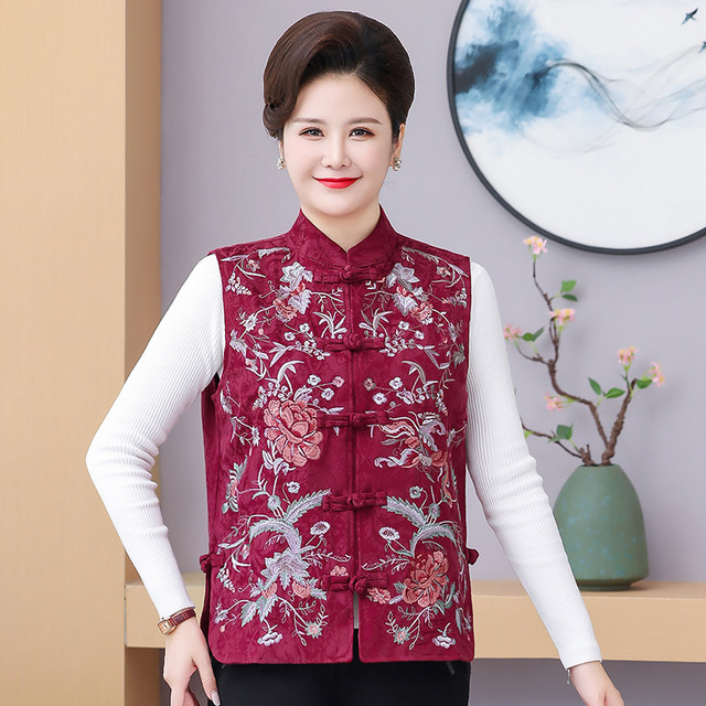 Middle -aged and elderly women's clothing spring and autumn new Chinese cotton vest plus large size mother embroidered shoulder elderly clothes jacket
