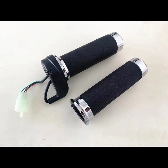 Big Turtle King electric car three-speed handlebar speed regulator pedal battery car throttle handle aperture 25mm accelerator
