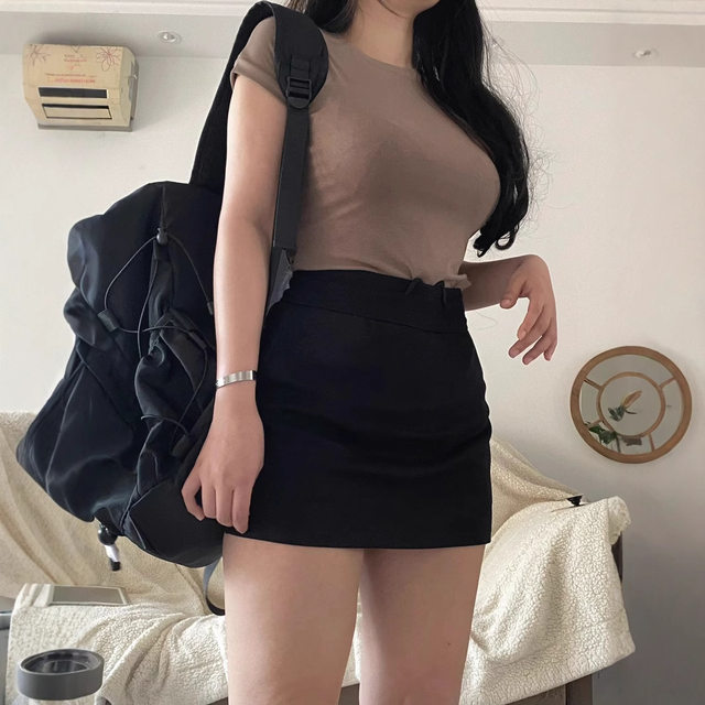 
Sports short skirt for women, large size fat girl autumn high waist American hot girl small A-line skirt pants hip skirt