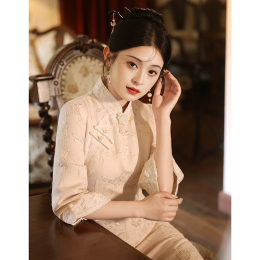 Cheongsam 2023 new young high-end temperament autumn winter long sleeved high-class elegance daily wear new Chinese