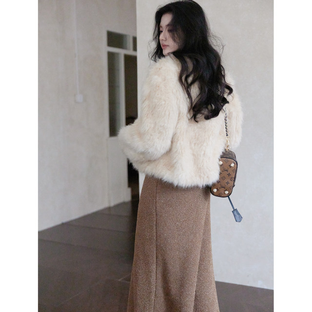 Eryang design temperament fur short jacket for women in winter new warm and environmentally friendly imitation fur