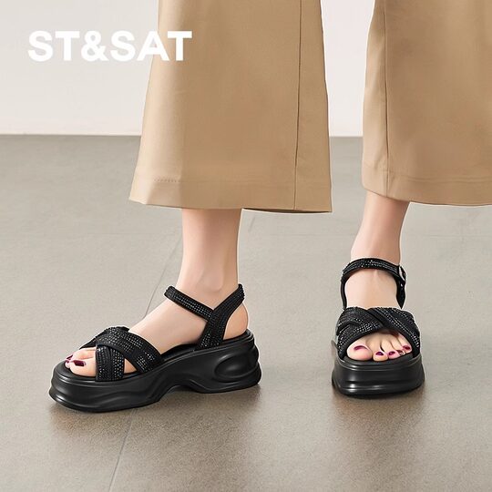 
Saturday casual sandals for women 2025 summer new versatile thick sole increased open toe rhinestone comfortable beach shoes