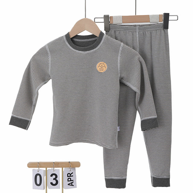 Autumn and winter children's long-sleeved autumn clothes and autumn trousers baby German velvet boneless warm and thickened underwear set for boys and girls home clothes