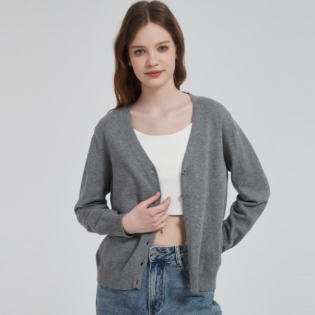 2025 spring and autumn V-neck pure cotton thin cardigan women's spring and autumn jacket women's sweater solid color knitted small outer wear