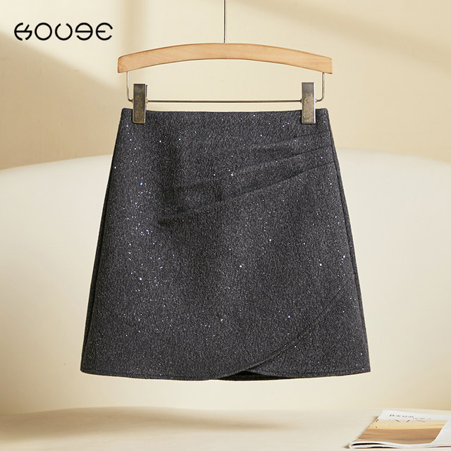 Black high-end sequin skirt for women 2024 autumn and winter new irregular symmetrical high-waisted small short skirt