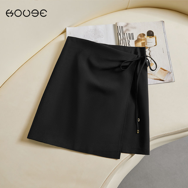 
One-piece lace-up skirt for women's summer short skirt 2025 new high-waisted slim and small person with anti-exposure hip-covering skirt