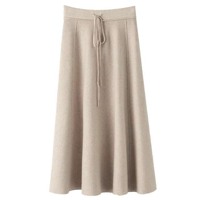 Black knitted skirt mid-length skirt for women in autumn and winter 2024 new A-line tie-fitting high-waisted pleated skirt umbrella skirt