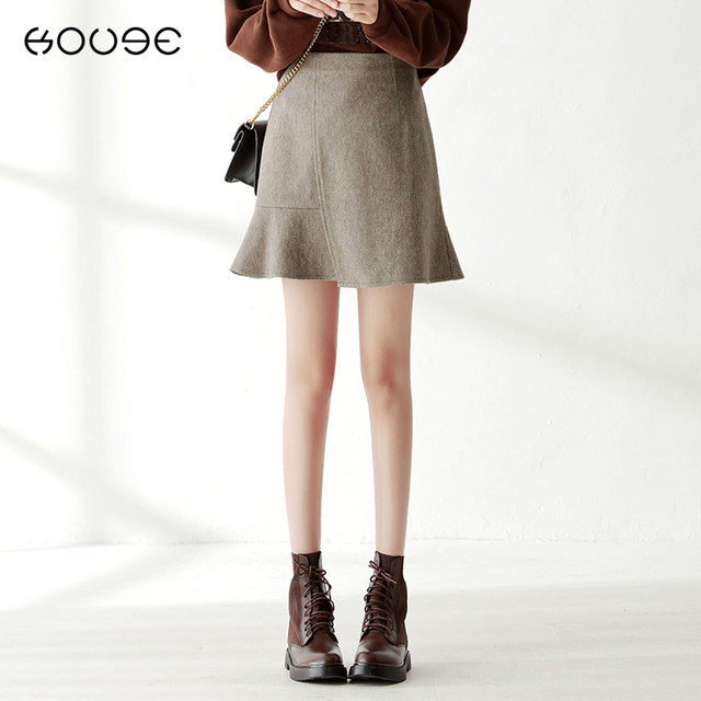 Woolen skirt for women in autumn and winter 2024 new high-waist irregular fish tail skirt ruffled hip A-line skirt short skirt