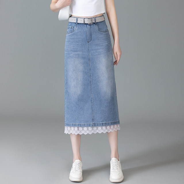 Lace spliced ​​denim skirt for women in summer 2025 new high-waisted slim hip skirt mid-length slit one-step skirt
