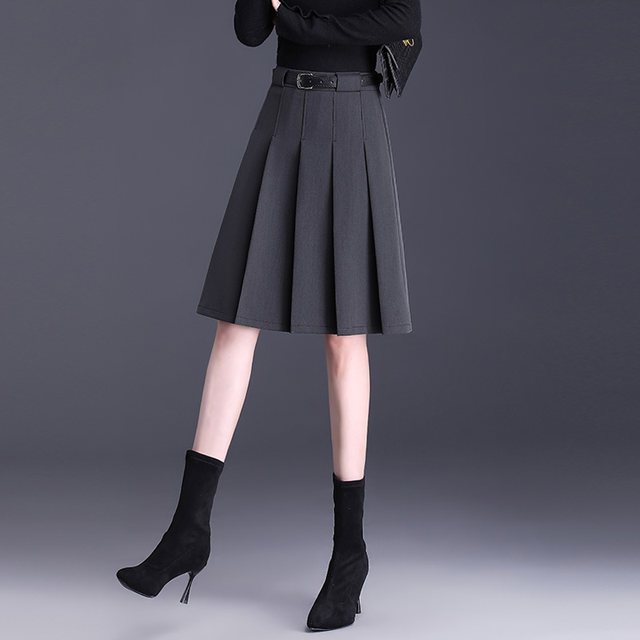 Pleated skirt women's short skirt spring and autumn 2025 new high-waisted slim A-line skirt commuting high-waisted suit skirt mid-skirt