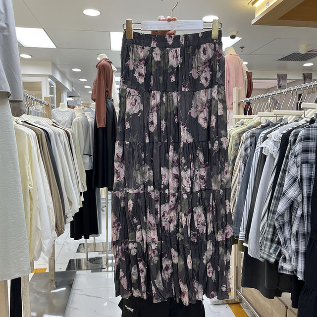 Super large oil painting rose crushed folds skirt autumn Korean version of niche slumper print pleated long skirt