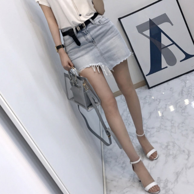 Spot Korean Dongdaemun Women's Clothing 2025 Summer Korean Fan Chun wants to make old, white irregularly ripped denim skirt