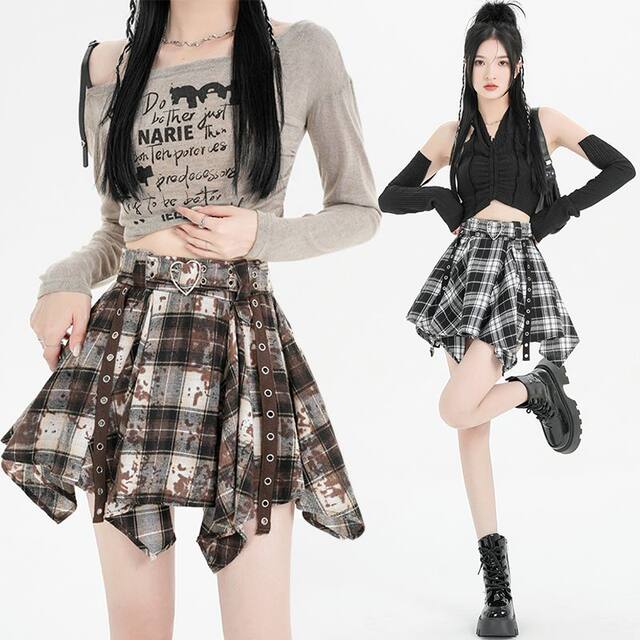 Retro old hot girl pleated skirt for women in autumn and winter irregular contrasting color plaid A-line skirt anti-exposure skirt pants