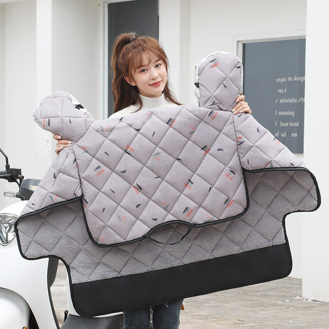 Men and women's universal electric motorcycle plus velvet thickening conjoined windshield is cold -proof and waterproof in winter