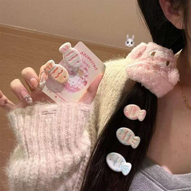 Girl cream cute little fish hair clip macaron ins style bangs clip side clip girl bb clip headdress