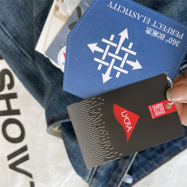 Four -sided bombs embroidered pocket high waist wide -leg flared pants female autumn loose and versatile thin mopped straight tube micro -jeans
