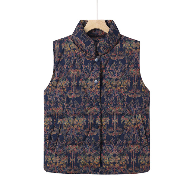 Autumn and winter down vest jackets for middle-aged and elderly people, fashionable grandma outfits, age-reducing cardigans, old lady vests, waistcoats