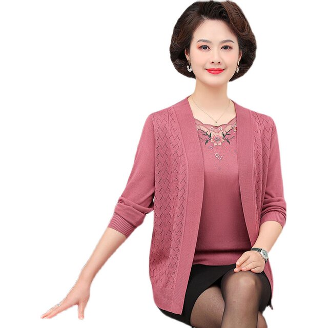 Hengyuanxiang mother spring and autumn mulberry silk two-piece set fashionable new top middle-aged and elderly women's knitted jacket cardigan
