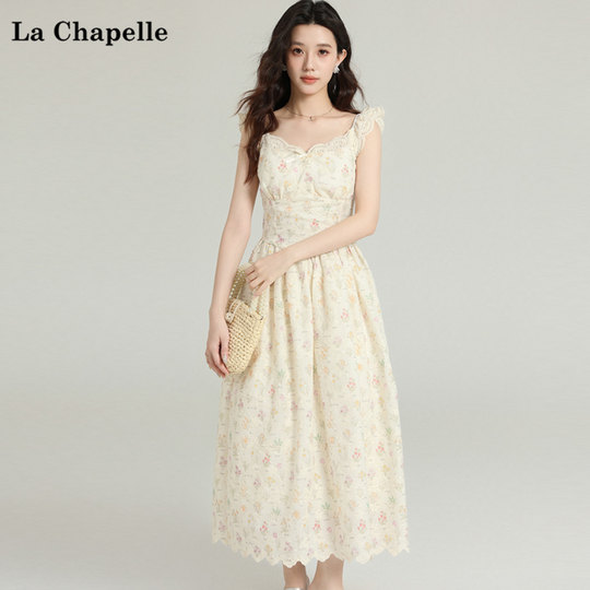 La Chapelle/La Chapelle temperament hollow lace floral small flying sleeve dress slimming mid-length skirt