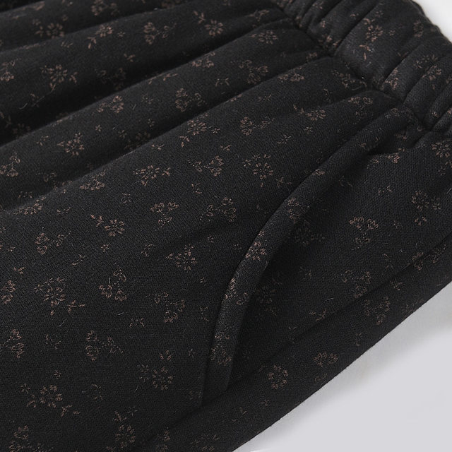 Elderly cotton pants female extra high mothers with pants wearing warm pants, middle -aged elderly women's pants winter loose old lady pants
