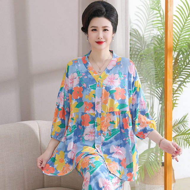 Middle-aged and elderly mothers cotton silk pajamas for women 2025 new summer cardigan for outdoor wear home clothes large size suit thin