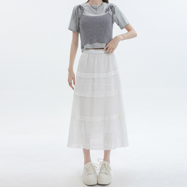 White lace spliced ​​hook cake skirt for women 2025 spring and summer new high-waisted A-line puffy skirt