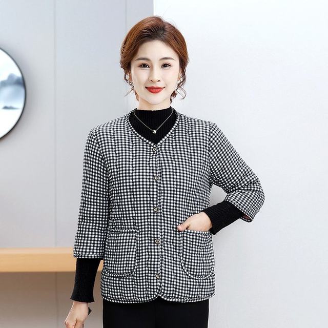 
New autumn and winter style mother-suited vest for women with velvet thickened warm vest for middle-aged and elderly people with mid-sleeved floral camel velvet cotton coat