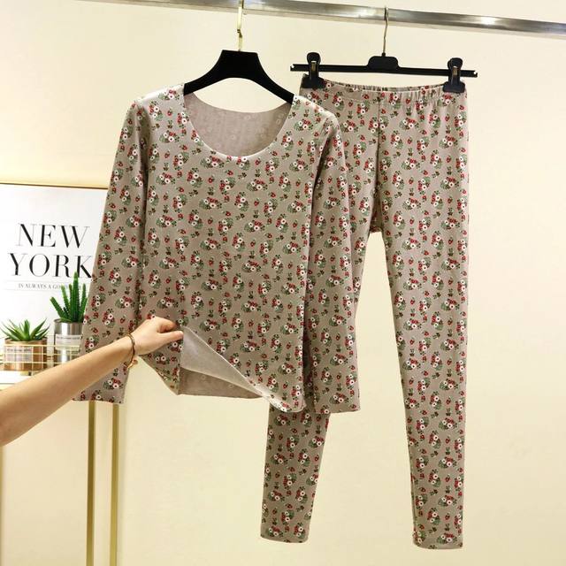 Winter DeRong self-heating thermal underwear set 2025 new floral autumn clothes and autumn trousers for middle-aged and elderly home pajamas