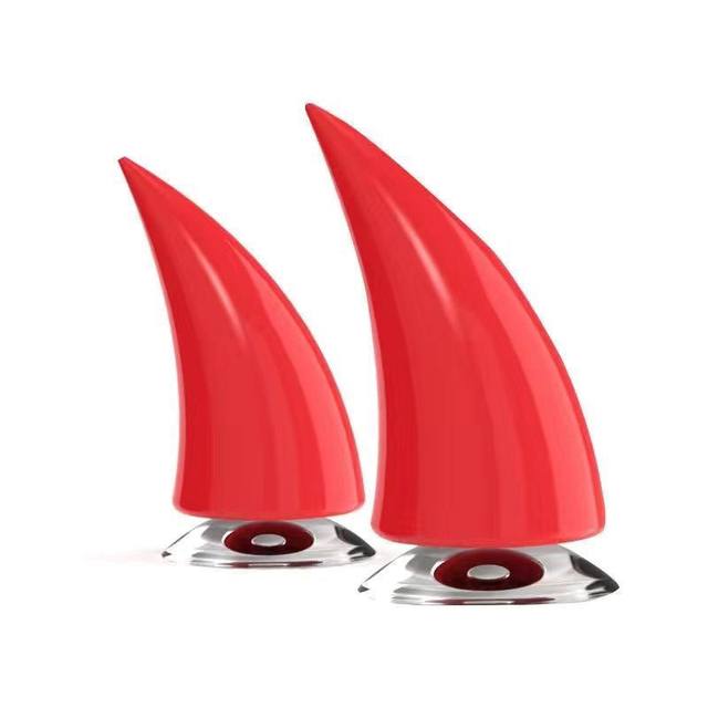 Personalized creative motorcycle electric vehicle decoration modified helmet suction cup accessories for men and women Demonic bull horns Horns