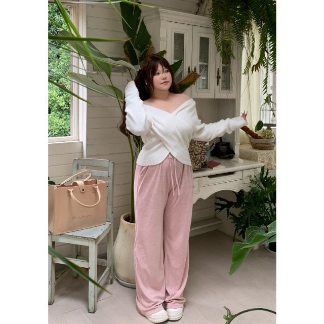 dese smug design sense cross V-neck sweater for women autumn large size fat mm off-shoulder long-sleeved knitted top
