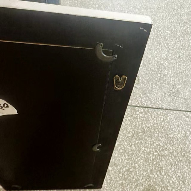 Promotional foreign trade original American retro distressed wooden frame rectangular wall-mounted decorative mirror 31*62cm