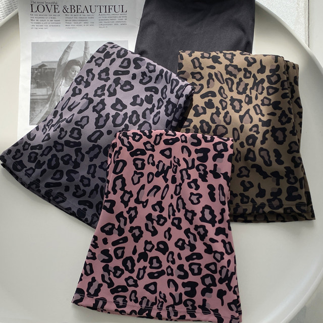 Gray printed leopard print micro-flare shark pants for women in summer and autumn extended trousers tall man mopping floor breathable quick-drying yoga
