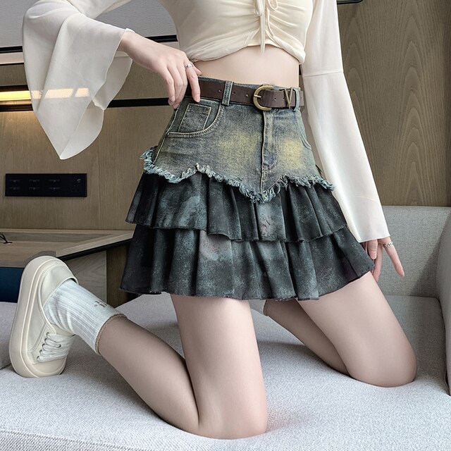 American hot girl spliced ​​denim skirt for women in summer new high-waisted age-reducing slimming style A-line pleated skirt