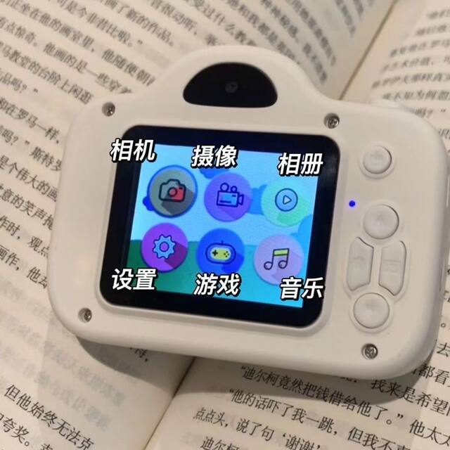 HD dual camera cute ccd digital camera campus students can take pictures upload mobile travel record camera